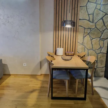 Royal Garden Centar *