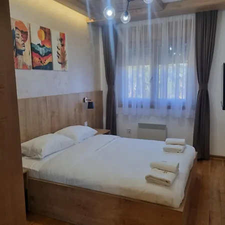 Royal Garden Centar Appartamento *