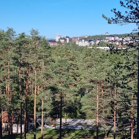 Appartamento Royal Garden Centar *