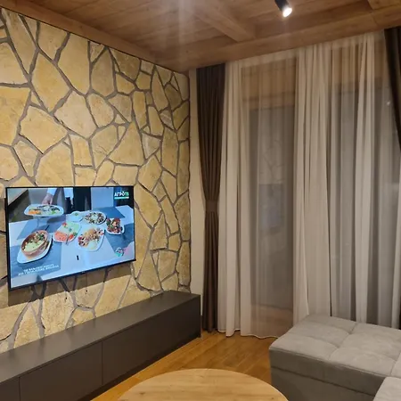 Royal Garden Centar Appartamento *