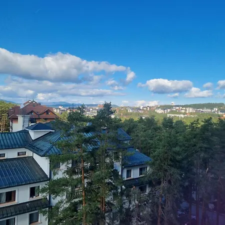 Royal Garden Centar Appartamento