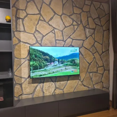 Royal Garden Centar Appartamento