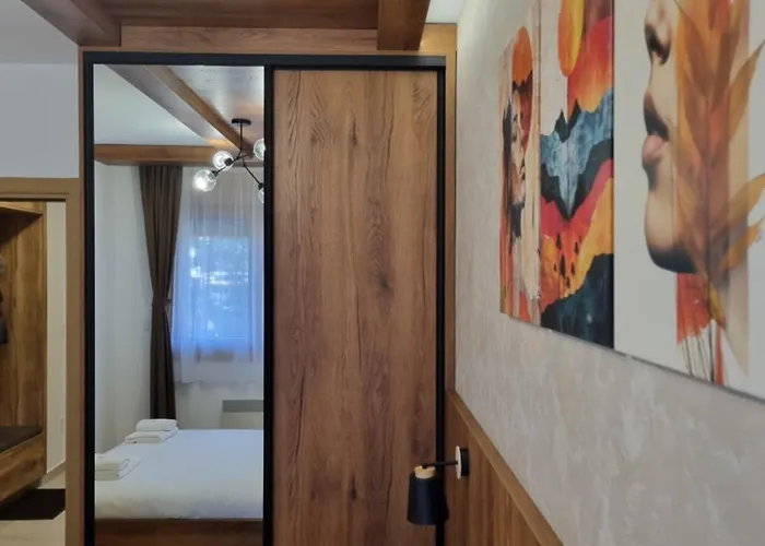 Διαμέρισμα Royal Garden Centar *