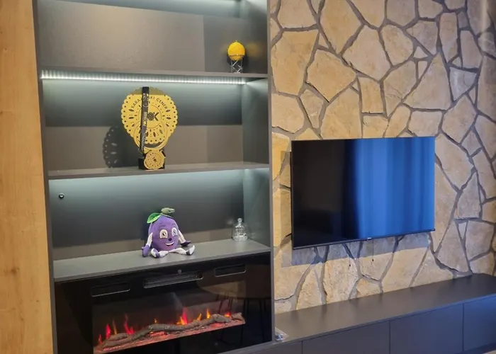 Royal Garden Centar Ζλάτιμπορ