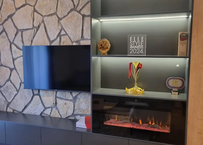 Royal Garden Centar Ζλάτιμπορ