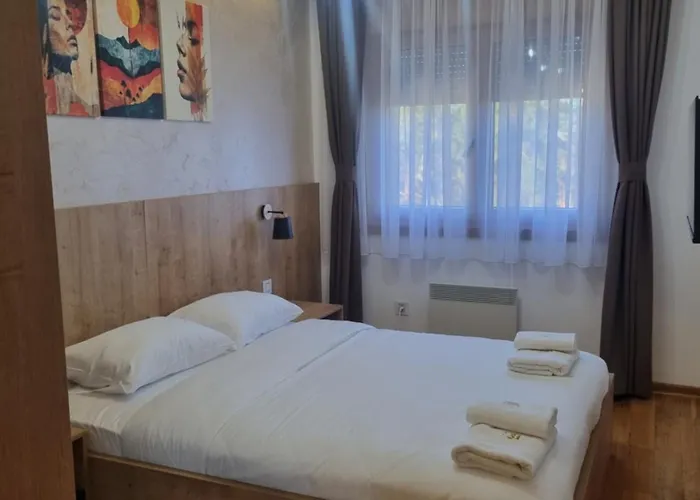 Royal Garden Centar Διαμέρισμα *