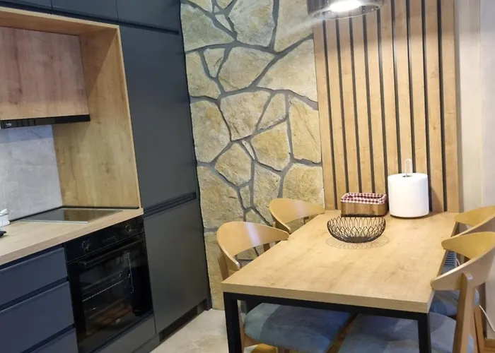 Royal Garden Centar Ζλάτιμπορ